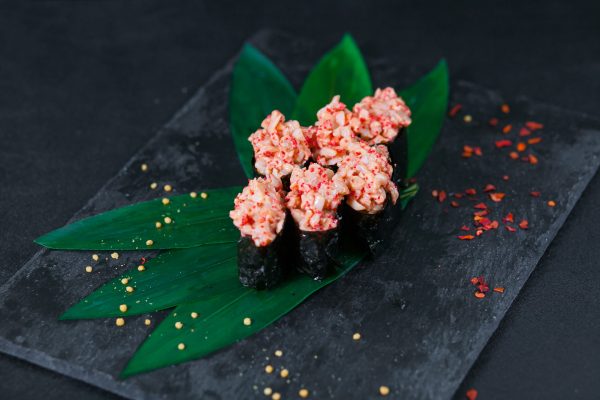 Гункан с тигровой креветкой 6 шт.